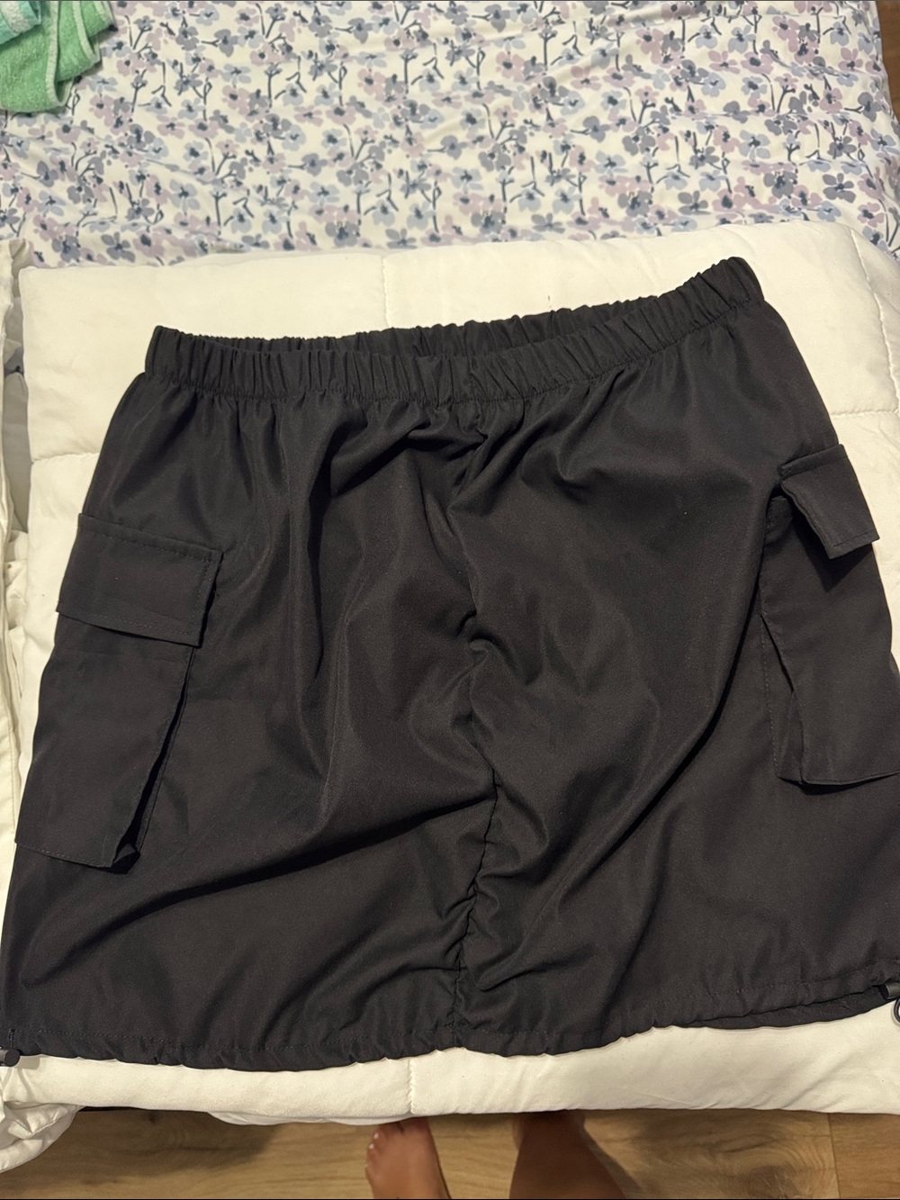 Amazon Black Mini Cargo Skirt with Elastic Waist